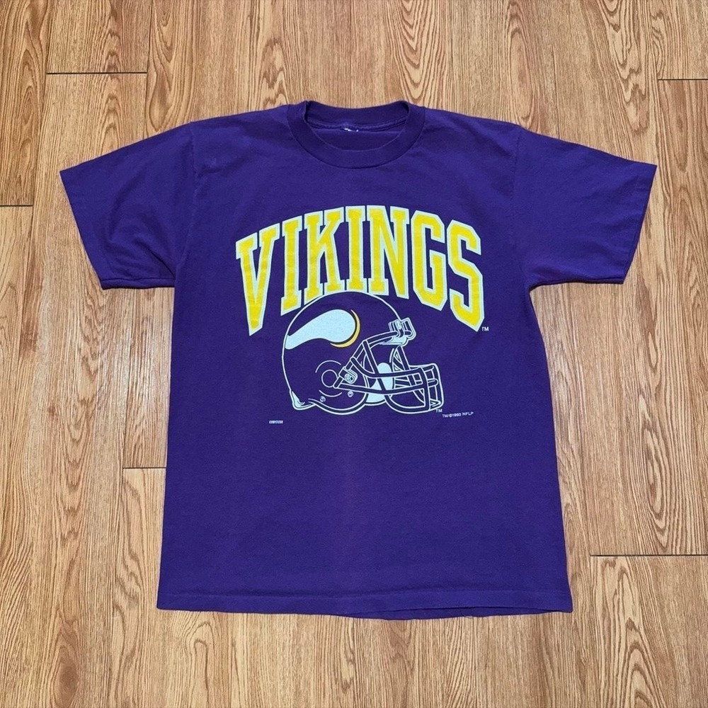 Minnesota Vikings Men's Shirt Vintage 90s NFL‎ Logo Helmet Purple Size Large